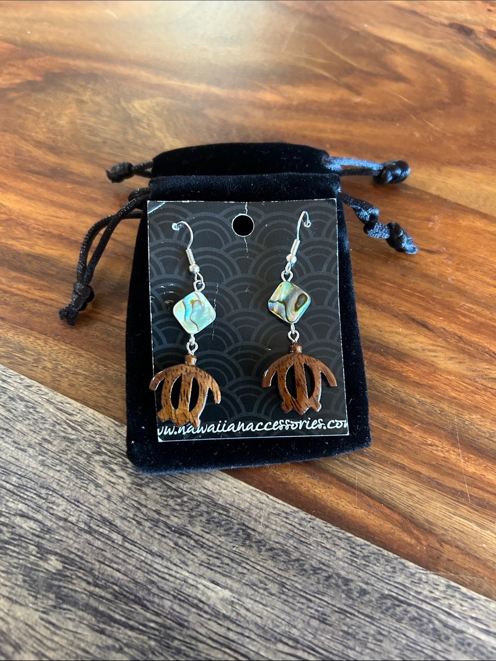 New Hawaiian Koa Honu Dangle Earrings with Abalone